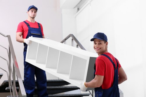 Student removals team helping with boxes in Stjohnswood