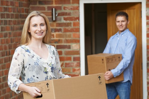 Van and helper service for flats and apartments in St Johns Wood
