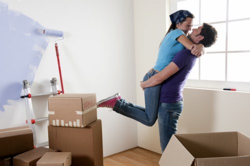 Student removals team assisting with boxes in St Johns Wood