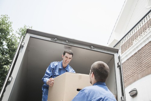 Careful box labelling and organised moving preparation in Stjohnswood